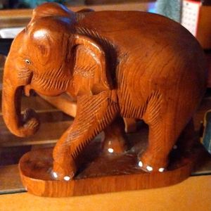 Wood elephant